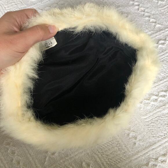 Vintage Fur Pillbox Hat Cream White Union Made USA Small 50s 60s Winter Bridal - Picture 3 of 5